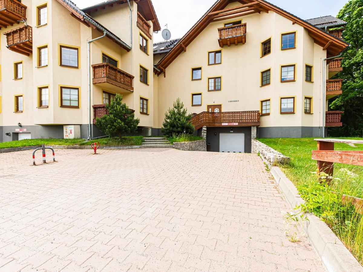 Vacationclub - Osiedle Podgorze 1b 16 * Sklářská Poruba
